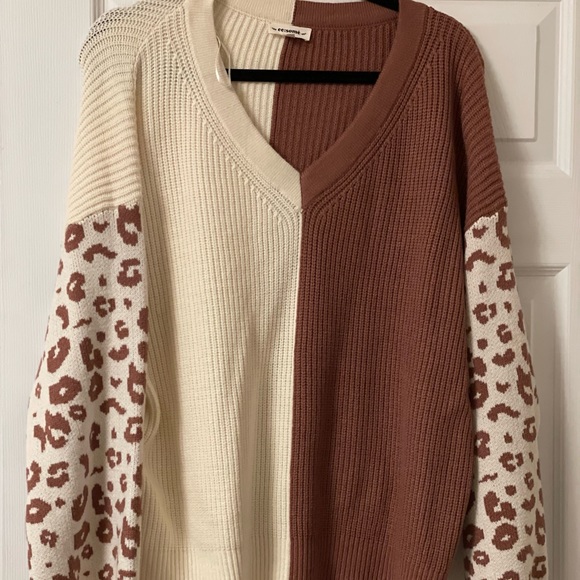 NOT OVER YET BROWN COLORBLOCK LEOPARD SWEATER - Picture 2 of 3
